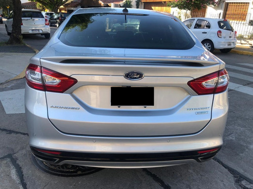 Ford Mondeo Titanium