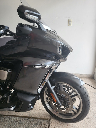 Star Venture 1900 Unica Tipo Goldwing Rec Inferior Tuamoto