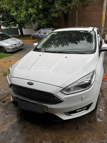Ford Focus III 2.0 Titanium At6