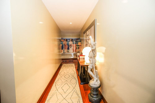 Departamento En Arriendo De 5 Dorm. En Las Condes