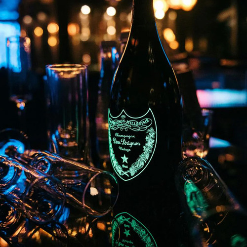 Champagne Dom Perignon Luminous Magnum 1.5l.- Dfbebidas