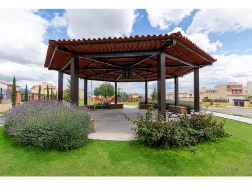 Casa En Venta En Fraccionamiento Real Madeira Pachuca Hidalgo Modelo Cantabria Casa Nueva A Estrenar Casa Club Con Alberca Gimnasio Dog Park Seguridad