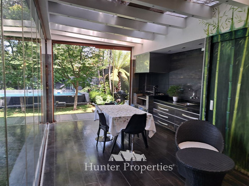 Casa Venta 4d/5b/8e Sn Carlos De Apoquindo - Piscina/quincho