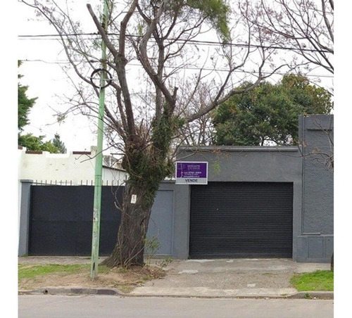 Imagen 1 de 8 de Lote Con Galpón Y Piscina, Gran Espacio Libre.