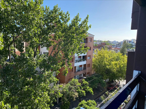 Imagen 12 de 24 de Venta Excelente Departamento 5º Piso De 4 Ambientes En Pleno Centro De Adrogue