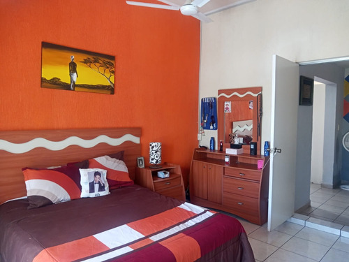 Excelente Casa En Emiliano Zapata, Morelos, Con Terreno Excedente Y Alberca
