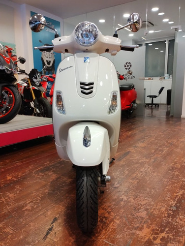 Imagen 4 de 15 de Vespa Vxl 150