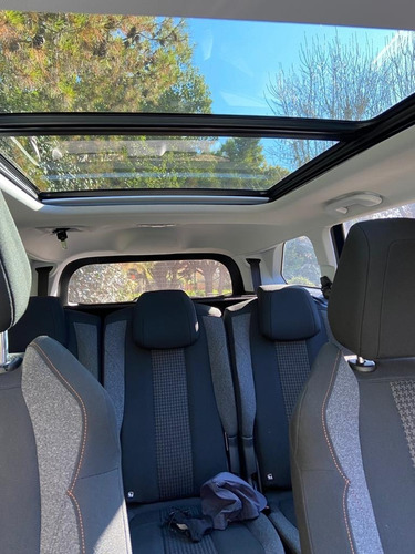 Imagen 12 de 12 de Peugeot 5008 Allure Thp Tiptronic / Nafta / 2019