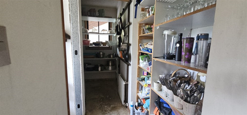 Casa En Venta De 7 Dorm. En Calera De Tango
