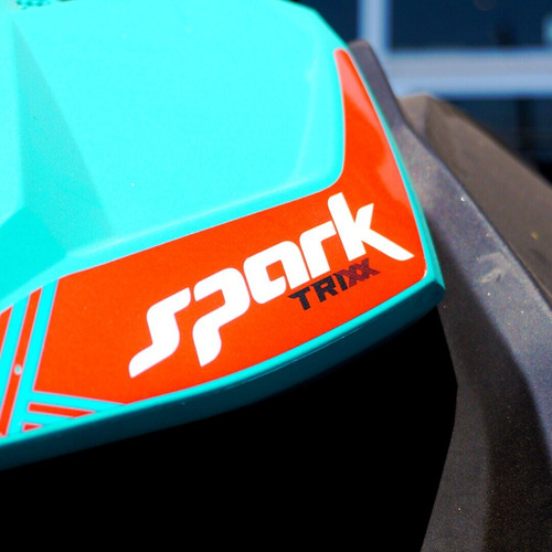 Imagen 12 de 15 de Sea Doo Spark Trixx 2017 Excelente Estado 115 Hp 180 Horas