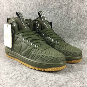 botas nike verde militar