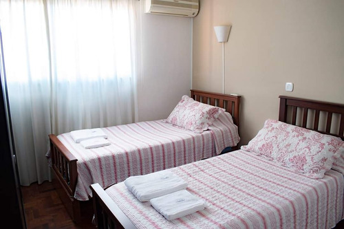 Imagen 13 de 24 de Amplio Departamento,exclente Ubicacion Con Cochera, 4 A 6 Pers. Mza Capital
