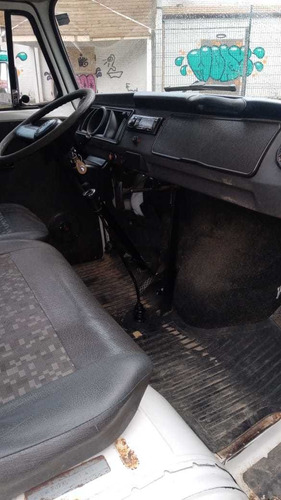 Imagem 5 de 9 de Volkswagen
