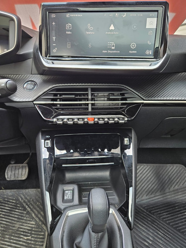 Peugeot 208 1.6 Feline Tiptronic