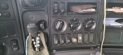 Imagem 12 de 15 de Caminhão Scania G 380 La 6x2 - Ano 2010