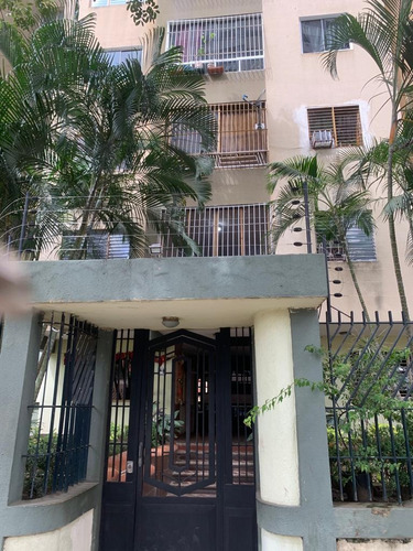 Samir Trosel Vende Apartamento En Residencias Paraiso H Urbanizacion Valles Camoruco Valencia Carabobo