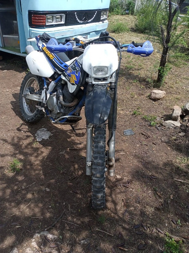 Imagen 3 de 3 de Suzuki Dr 350