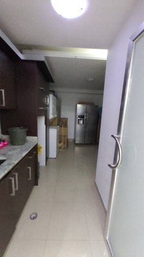 Imagen 11 de 14 de Venta Apartamento De Lujo Las Chimeneas