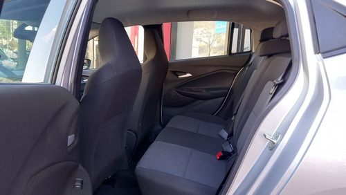 Imagen 11 de 14 de Chevrolet Onix Ls