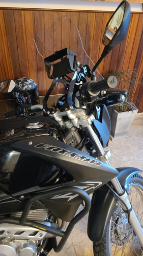 Imagen 12 de 15 de Honda Falcon 400