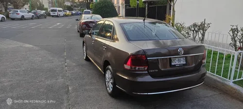 Volkswagen Vento 1.6 Highline Mt