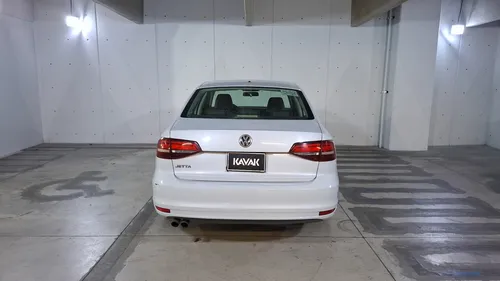 Volkswagen Jetta 2.0 STYLE TIP