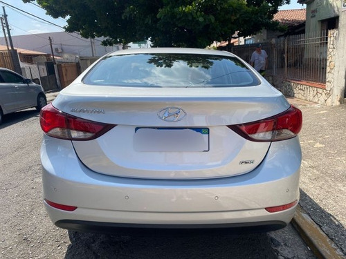 Imagem 4 de 5 de Elantra 2.0 16v Flex 4p Automático