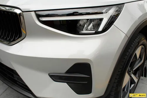 Volvo XC40 2.0 B4 Hibrida At 4x2