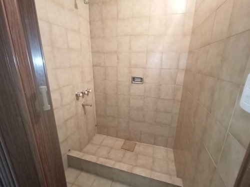 Imagen 21 de 30 de Local En Venta En La Plata Calle 8 E/ 61 Y 62 - Dacal Bienes Raíces