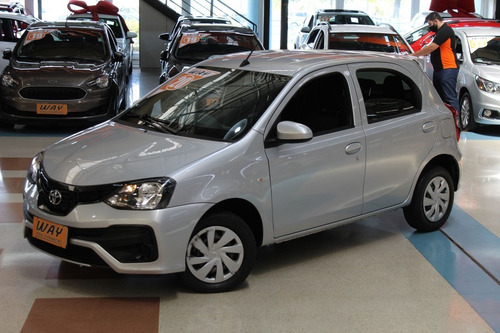 Imagem 11 de 15 de Toyota Etios 1.3 X 16v 2020