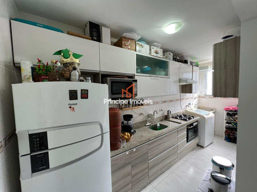 Imagem 10 de 30 de Apartamento Com 2 Dormitórios No Santo Antônio - V231