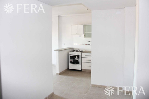 Imagen 2 de 30 de Venta De Departamento 2 Ambientes En Wilde (17527)