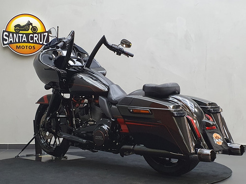 Harley-davidson Cvo Road Glide C/ Escape Vance&hines!!