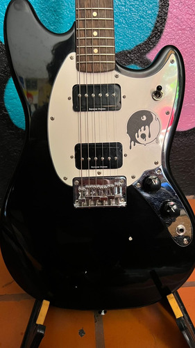 Guitarra Fender Squier Mustang C/ Seymour Duncan Triple Shot Diestro Negro Palo De Rosa (Usado)