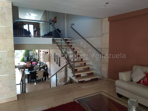 Imagen 4 de 17 de Marol Rentahouse Vende Casa En Lomas Del Country Valencia 22-17388