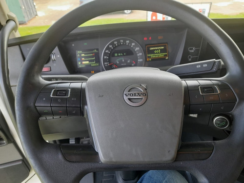 Imagem 6 de 15 de Volvo Fh 540 2020 - Feirão No Pátio Da Jbs