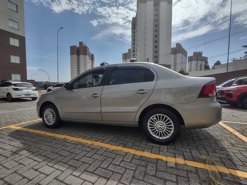 Volkswagen Voyage 1.0 Vht Trend Total Flex 4p
