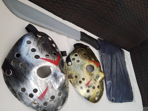 Imagen 9 de 9 de Mascara Con Traje Y Machete Jason Viernes 13 Halloween