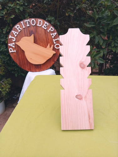 Imagen 6 de 7 de Porta Collares De Madera/ Exhibidor Para Ferias Y Locales