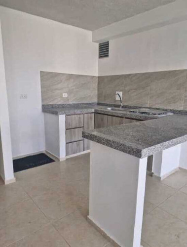 Apartamento Moderno Y Familiar. Cod. 64517