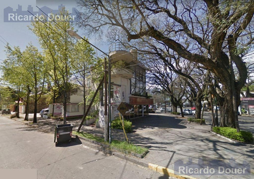 Imagen 4 de 6 de Edificio De Oficinas Sobre Av. Libertador! Acassuso