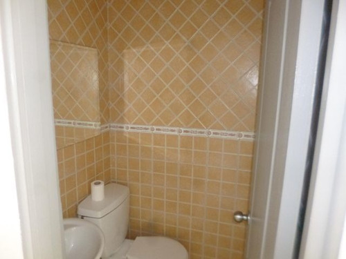 Apartamento En Alquiler, Carrasquilla, 2 Recamaras