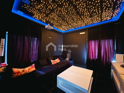Casa En Venta En El Yacht Nordelta, Tigre! 3 Plantas Y 4 Dormitorios Con Sala De Microcine!