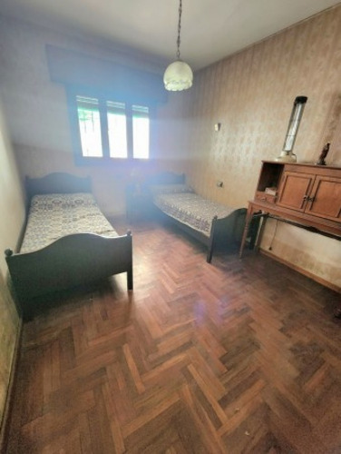 Gral. Paz Al 100 - Casa De 5d - Ideal Para Actividad Comercial - Terreno De 9 X 70