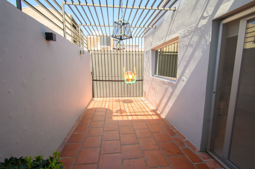 Imagen 25 de 30 de Venta Local Comercial Céntrico Y Casa A Estrenar!