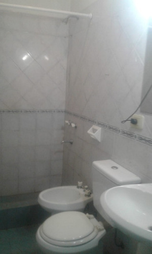 Departamento Dos Ambientes Oportunidad Cerca Estacion Carapachay