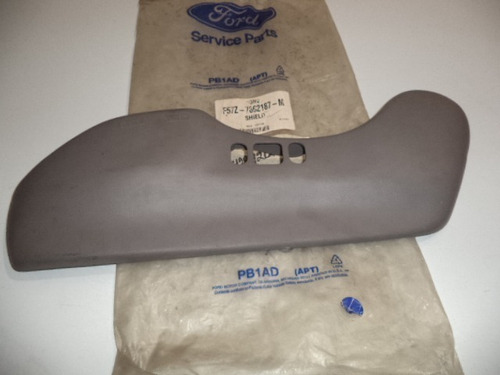 Tapa Protectora Izquierda De Asiento Ford Ranger 97/04 