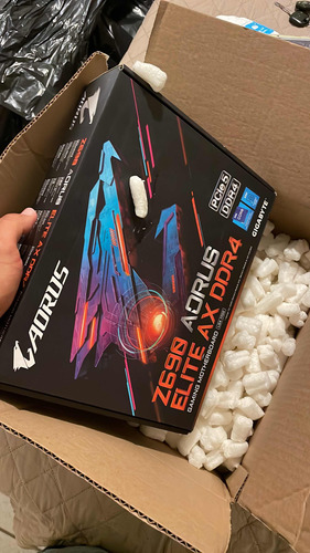 Z690 Gigabyte Aorus Elite Ax Ddr4