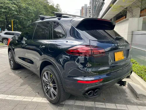 Porsche Cayenne S E Hybrid