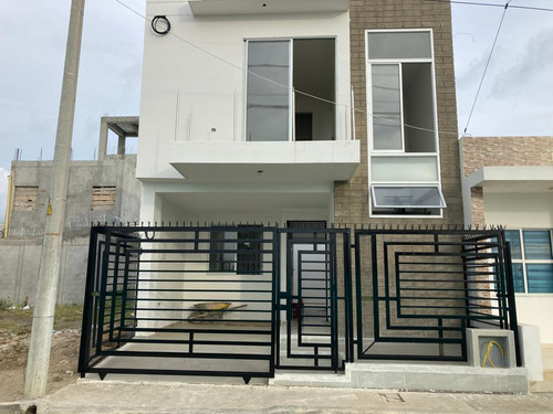 Vendo  Hermosa Casa  En Córdoba Montería Urbanización Vallejo  Segunda Etapa